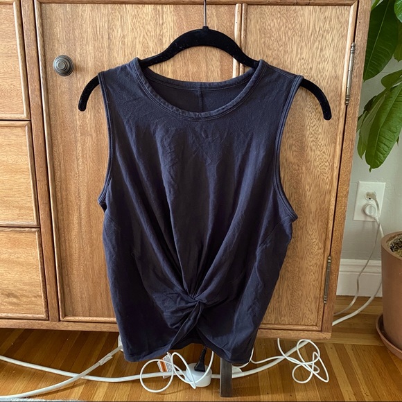 EUC Lululemon Tie Knot Crop Top - Picture 1 of 5